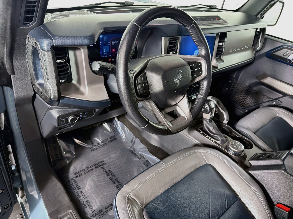 Used 2022 Ford Bronco Outer Banks w/ Sasquatch Package AWD/4WD image 9