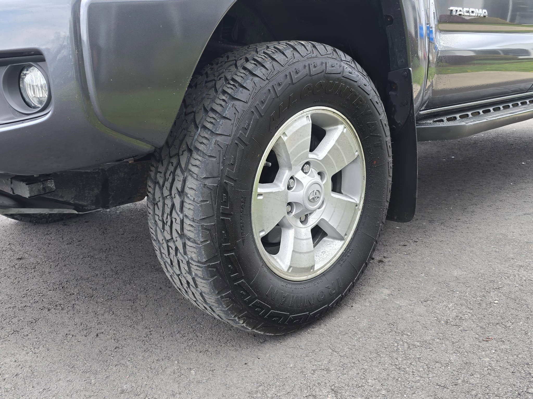 Used 2015 Toyota Tacoma 4x4 Double Cab w/ TRD Sport Package image 11