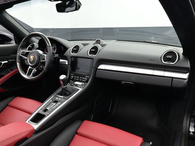 Certified 2025 Porsche 718 Boxster S image 17