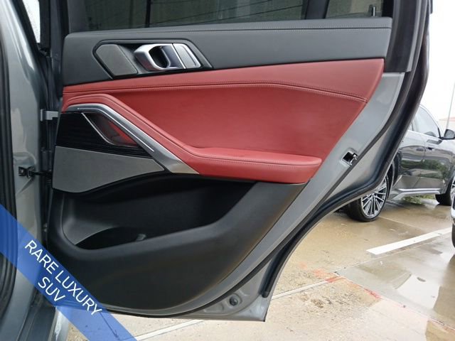 Certified 2026 BMW X6 xDrive40i w/ Premium Package AWD/4WD image 9