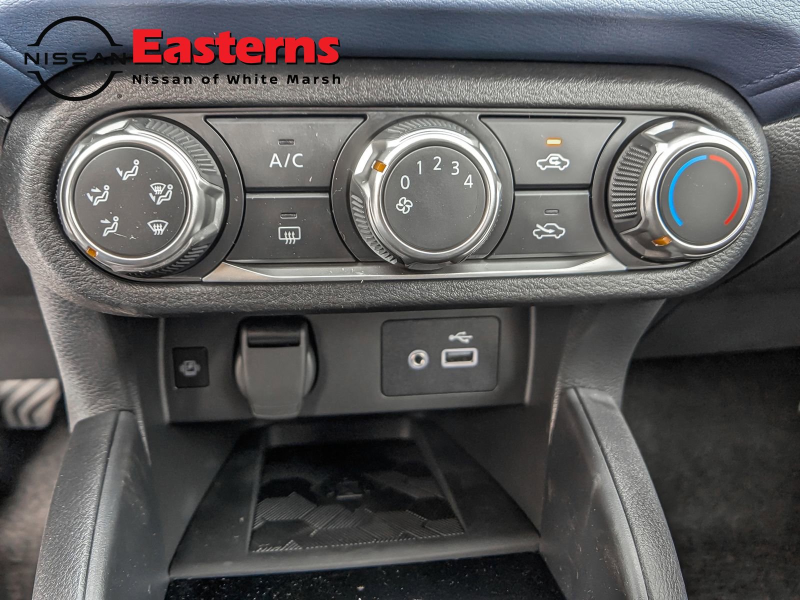 New 2025 Nissan Versa SV w/ Trunk Package image 19