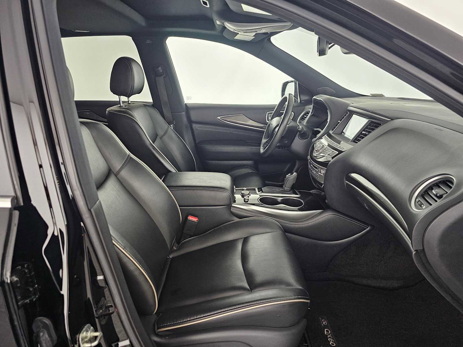 Used 2020 INFINITI QX60 Luxe w/ Edition 30 Essential Package image 10