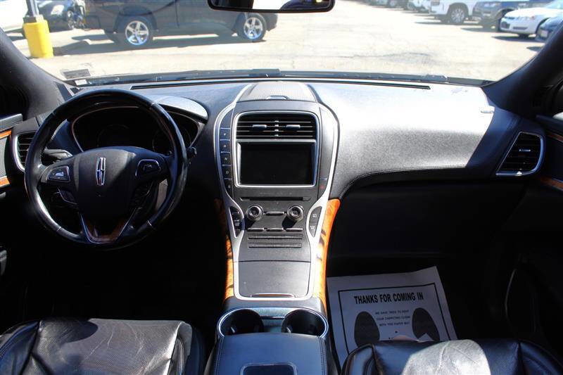 Used 2018 Lincoln MKX Reserve w/ Lincoln MKX Climate Package image 14