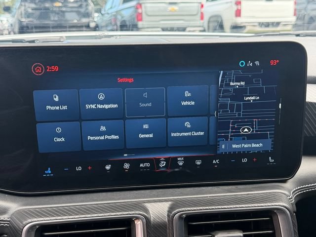 Used 2025 Ford Mustang GT Premium RWD image 17