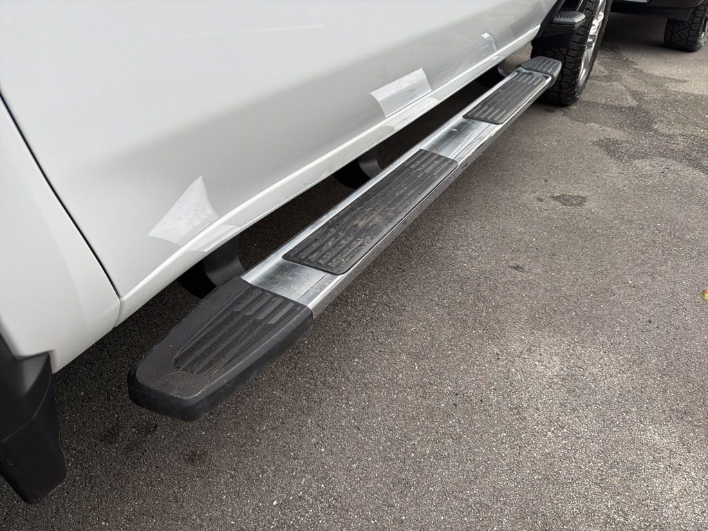 Used 2022 Chevrolet Silverado 2500 LTZ w/ LTZ Convenience Package image 15