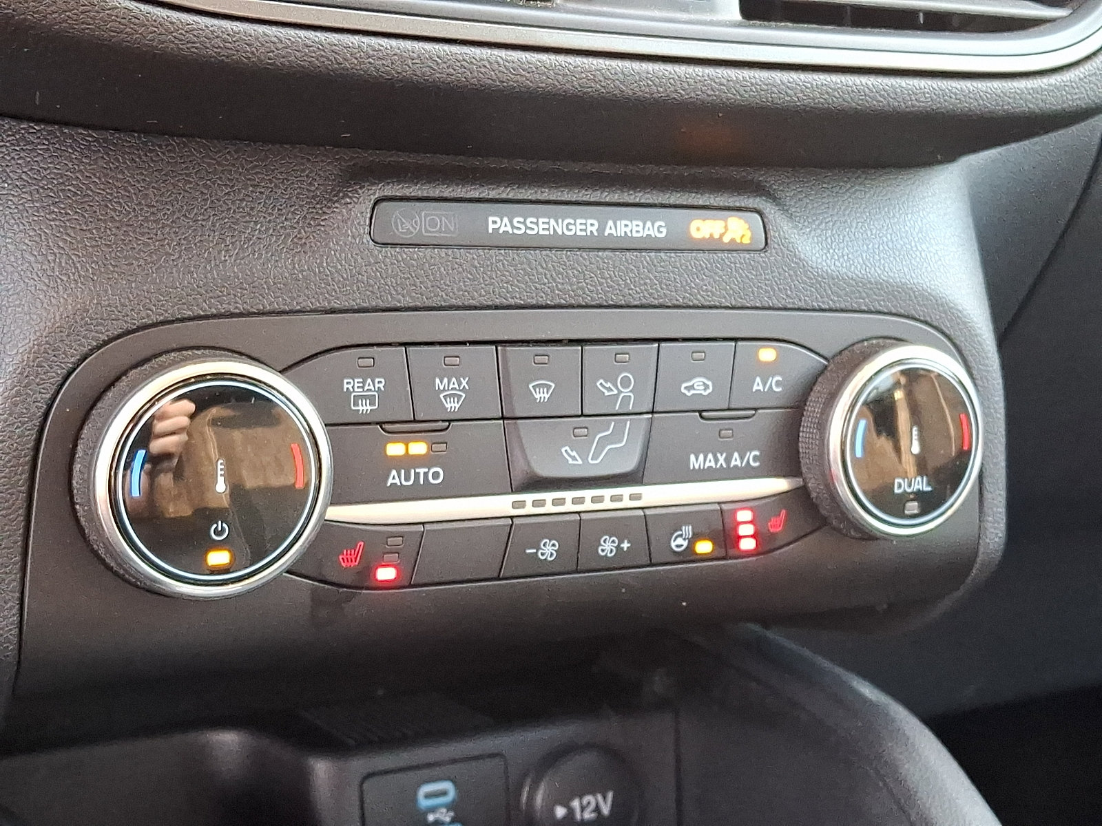 Used 2023 Ford Escape Active AWD/4WD image 17