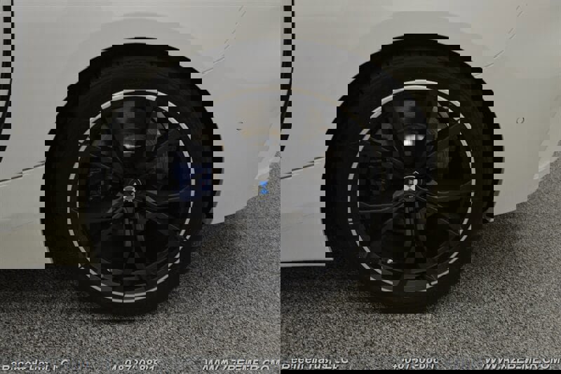 Used 2024 BMW Z4 M40i w/ Premium Package image 40