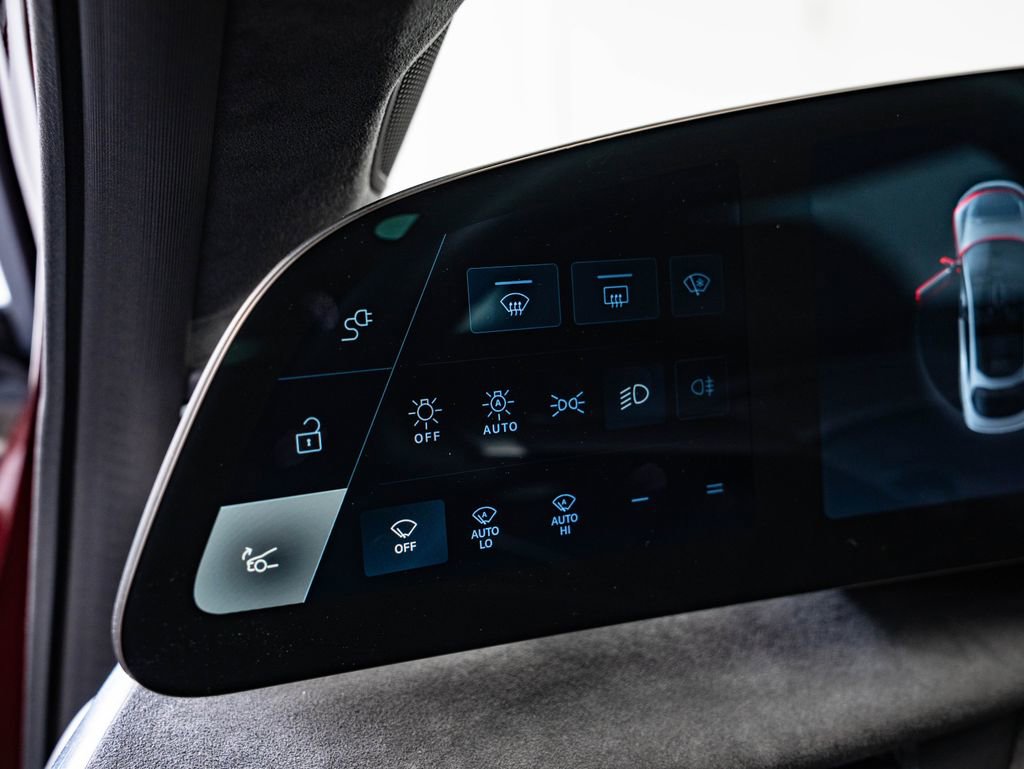 Used 2024 Lucid Air Grand Touring image 40