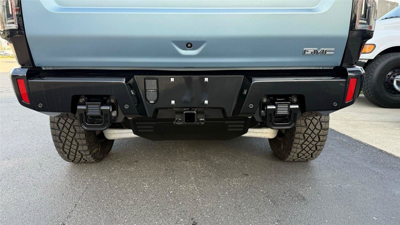 Used 2024 GMC Hummer EV 3X w/ Omega Edition AWD/4WD image 26