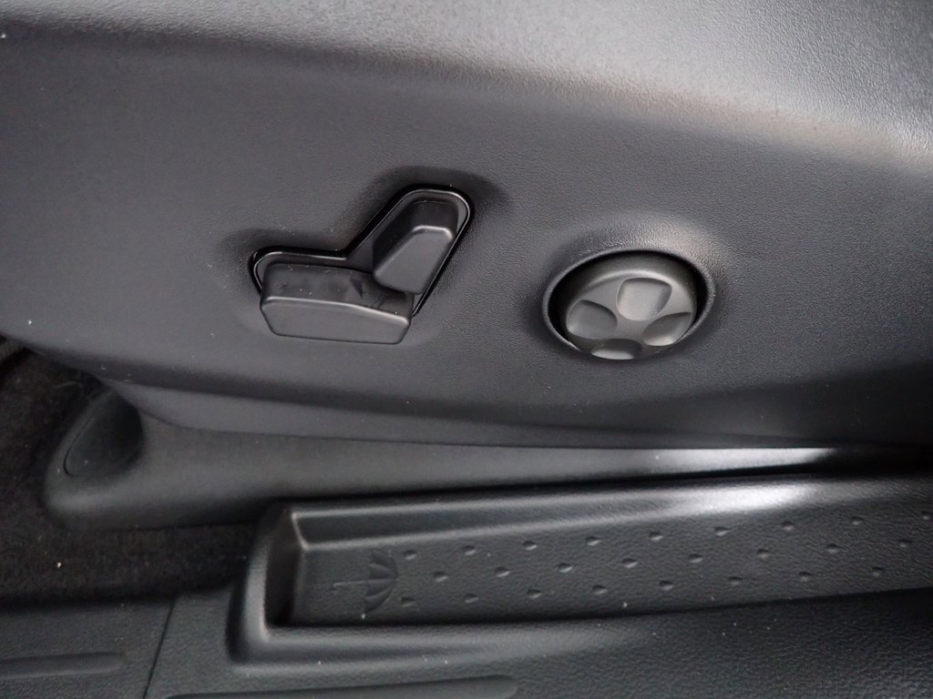 New 2026 Chrysler Pacifica Select image 20