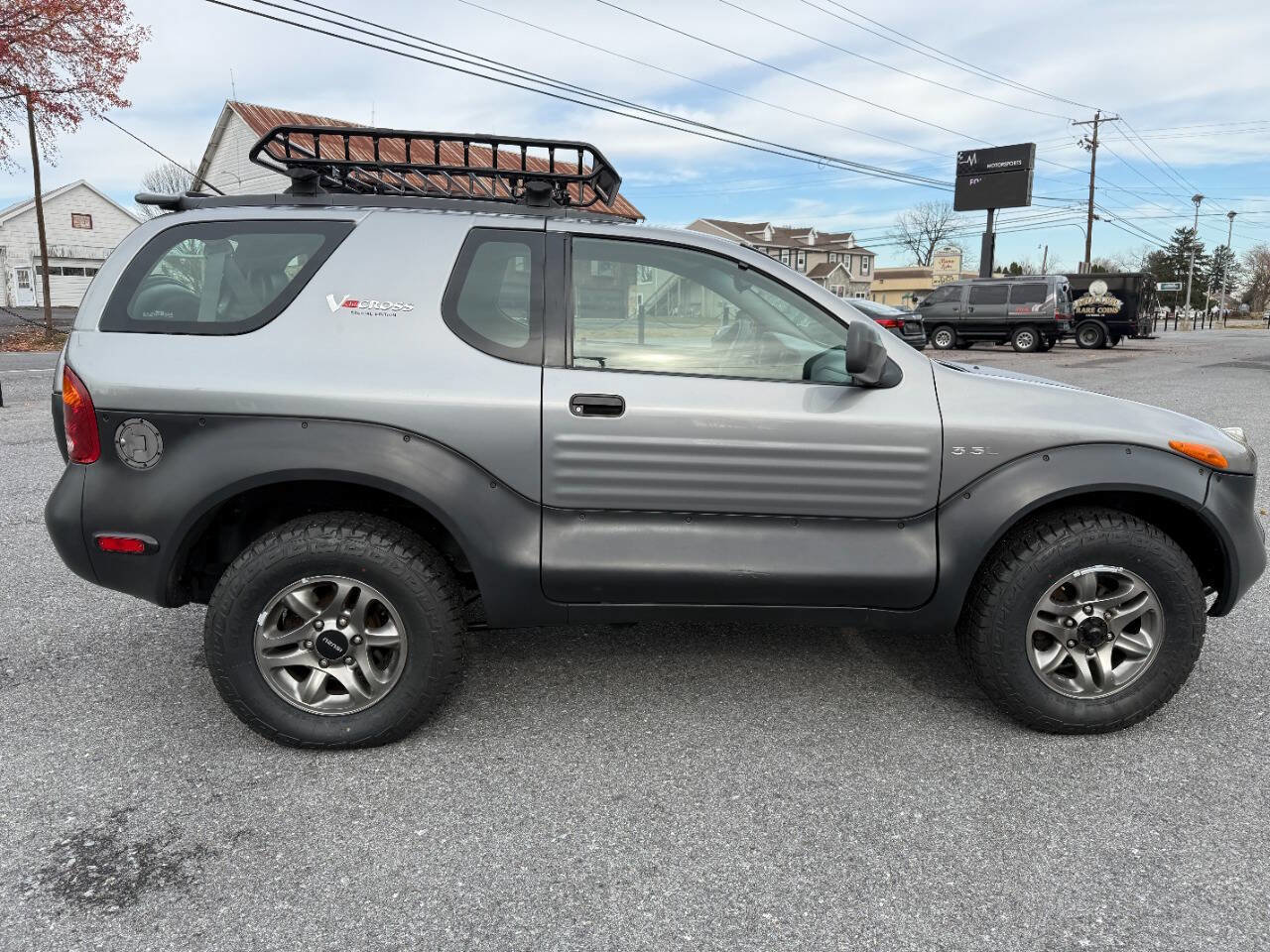 Used 2000 Isuzu VehiCROSS image 6