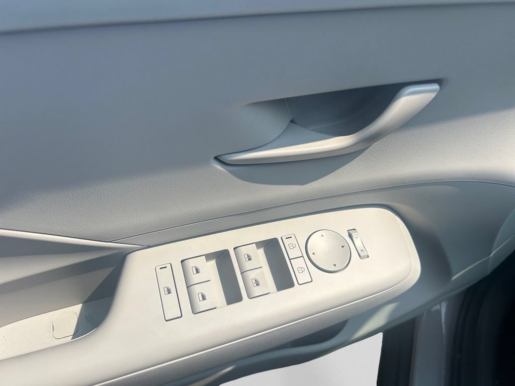 New 2026 Hyundai Kona SEL Sport AWD/4WD image 18