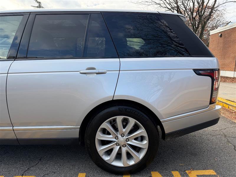 Used 2014 Land Rover Range Rover HSE AWD/4WD image 11