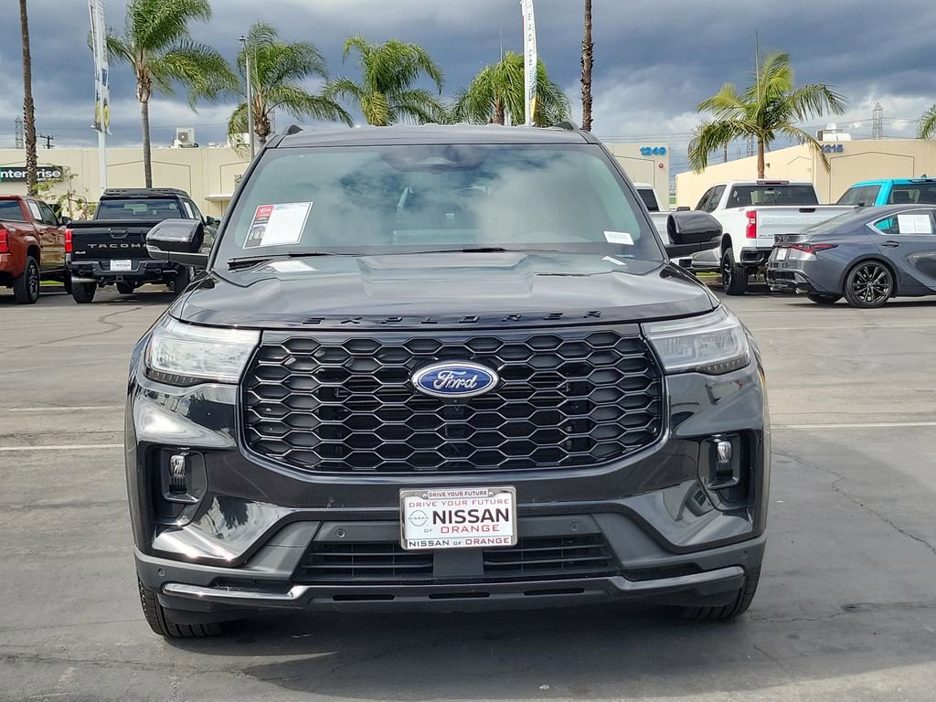 Used 2025 Ford Explorer ST-Line RWD image 30