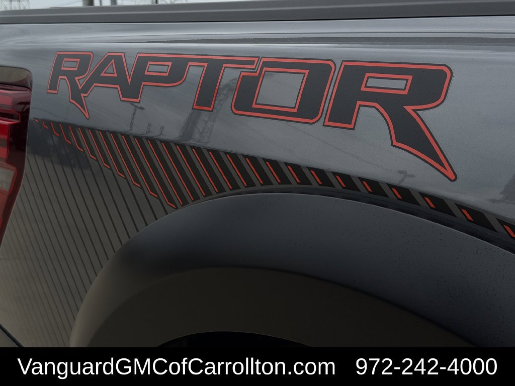 Used 2025 Ford F150 Raptor AWD/4WD image 36