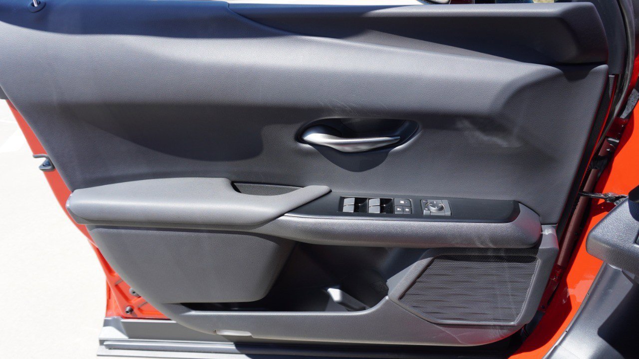 Used 2019 Lexus UX 200 F Sport image 23