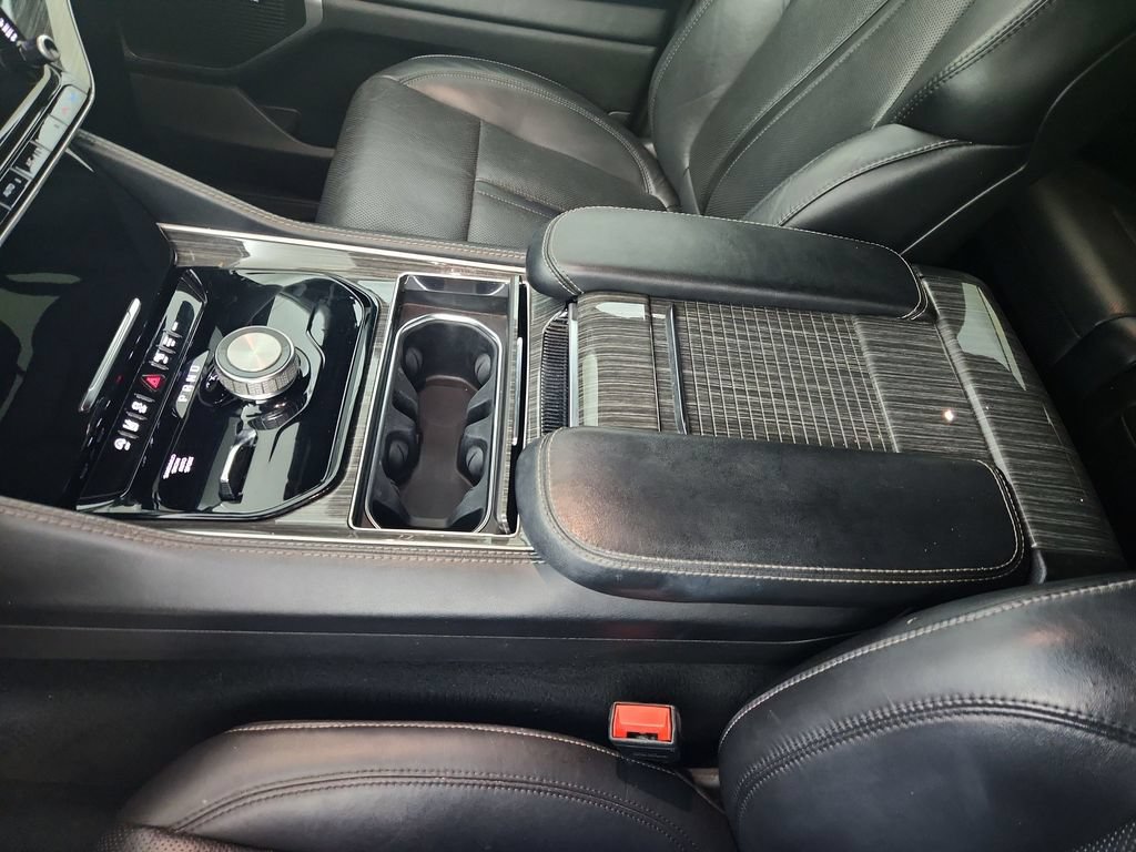 Certified 2022 Jeep Wagoneer Series II AWD/4WD image 33