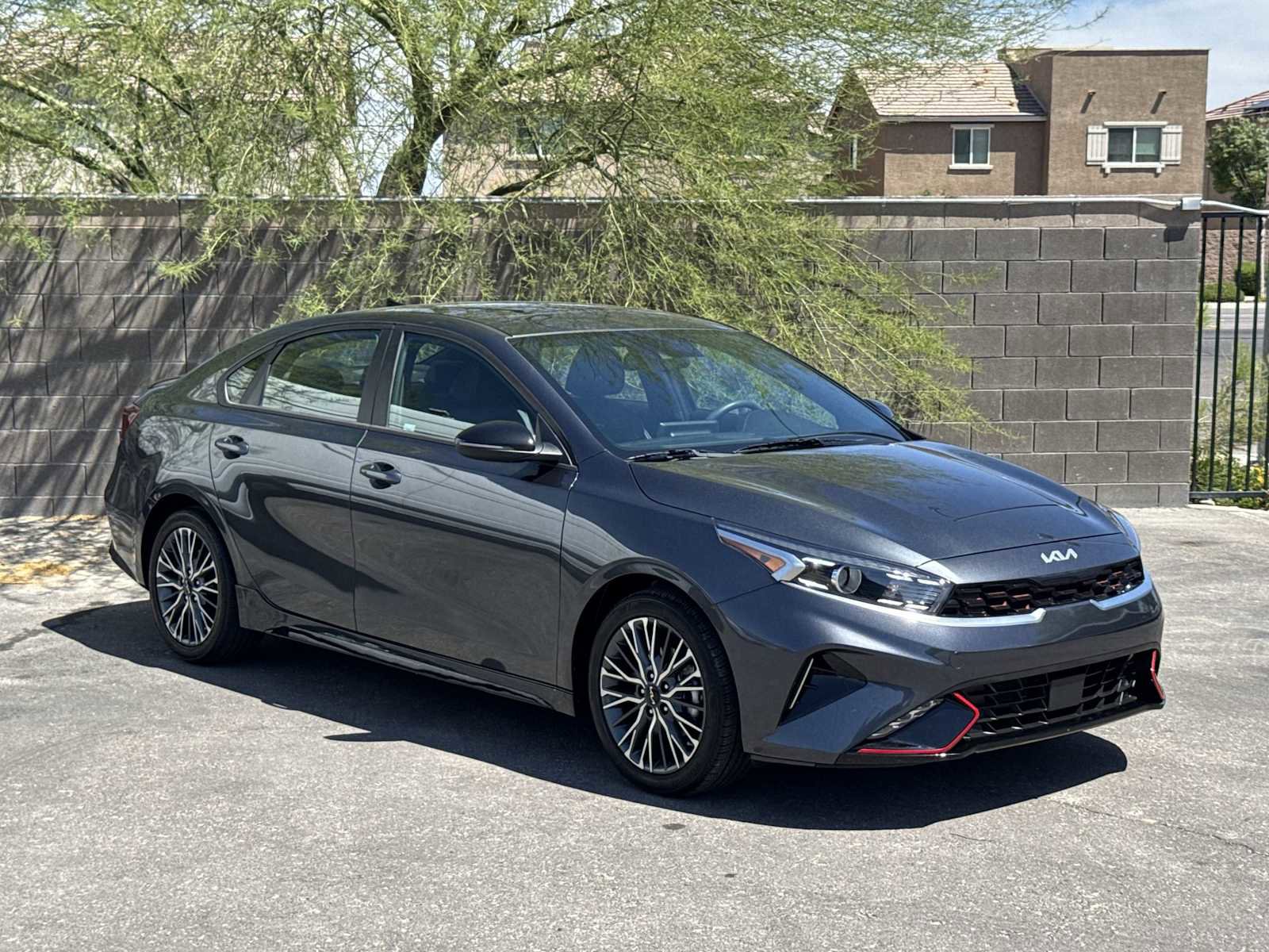 Used 2023 Kia Forte GT-Line w/ GT-Line Premium Package FWD image 2