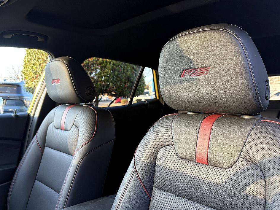 Certified 2024 Chevrolet Trax RS w/ Sunroof Package image 18