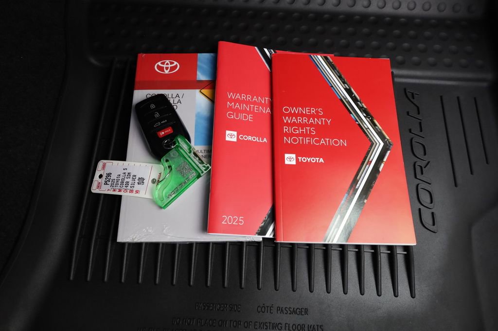 Certified 2025 Toyota Corolla SE w/ SE Premium Package image 42