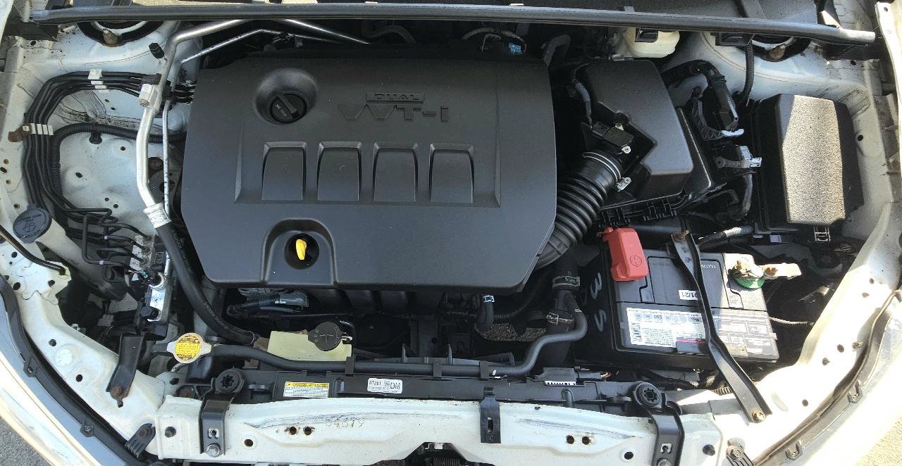 Used 2015 Toyota Corolla S FWD image 31