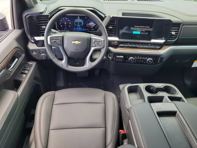 New 2026 Chevrolet Silverado 2500 LT w/ Leather Package AWD/4WD image 8