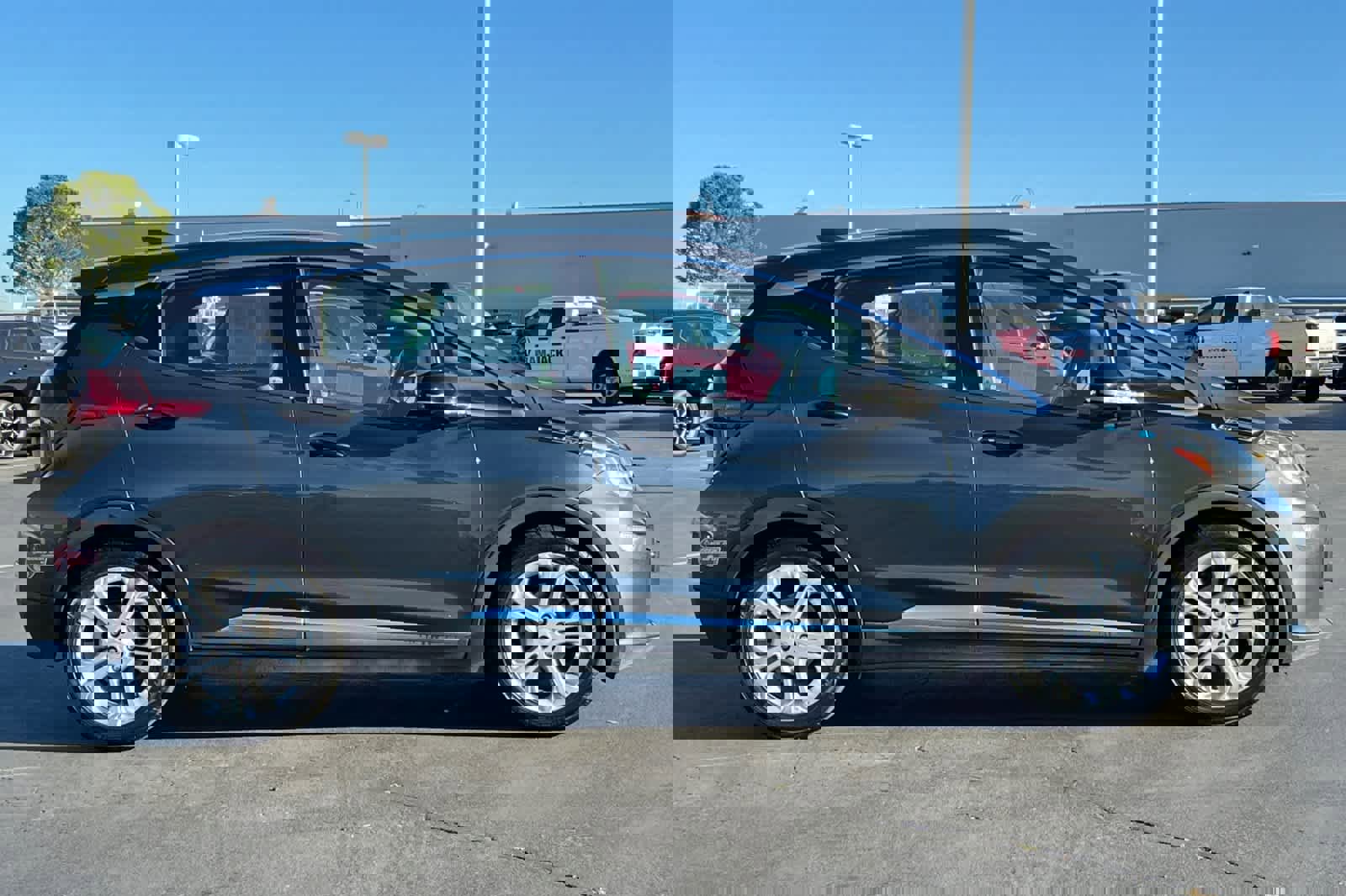 Used 2019 Chevrolet Bolt LT image 6