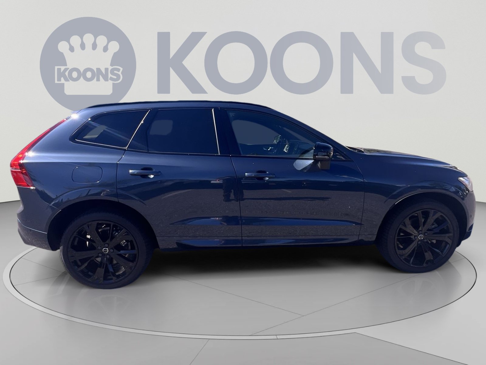 New 2026 Volvo XC60 T8 Ultra w/ Protection Package Premier AWD/4WD image 8