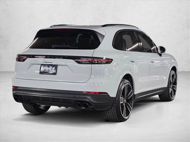 Used 2022 Porsche Cayenne Platinum Edition AWD/4WD image 5