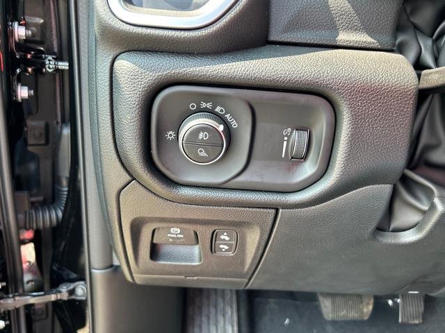 New 2025 RAM 1500 Big Horn image 24