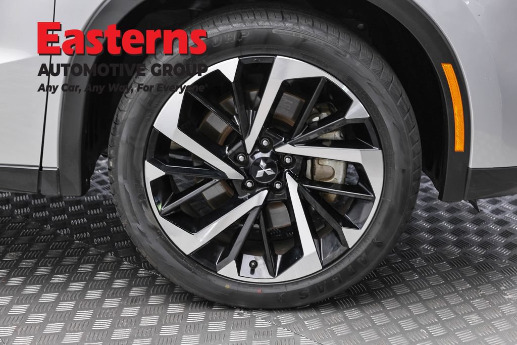 Used 2024 Mitsubishi Outlander SE FWD image 34