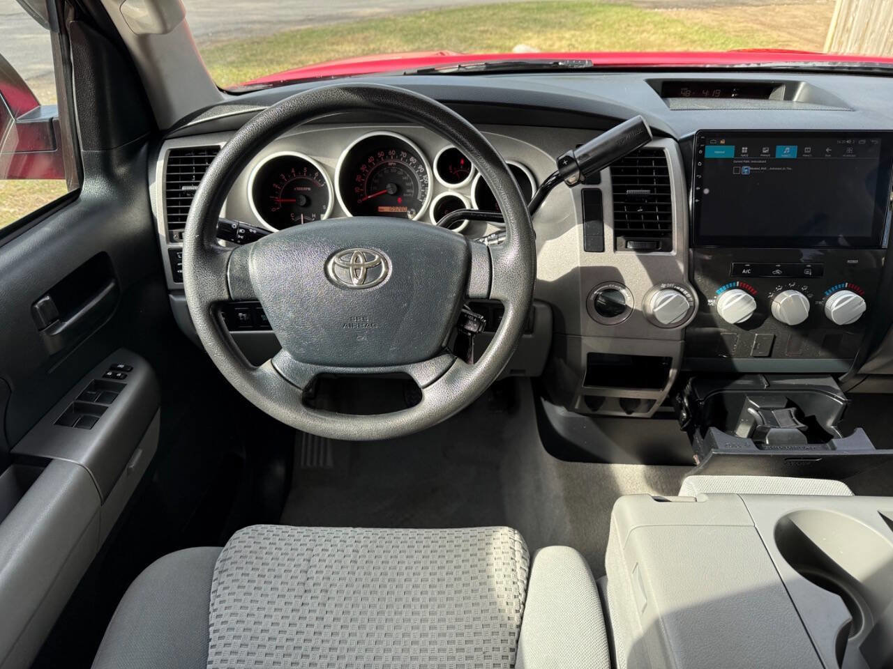 Used 2011 Toyota Tundra 4x4 Double Cab w/ Tow Pkg image 14