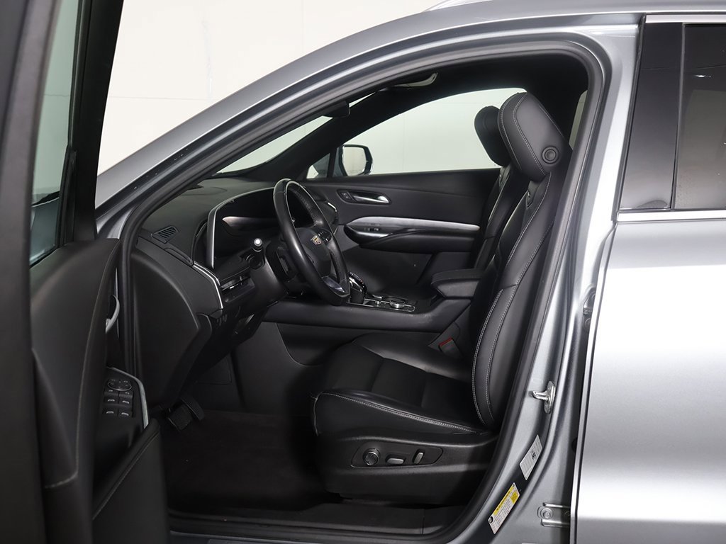 Used 2024 Cadillac XT4 Premium Luxury image 26