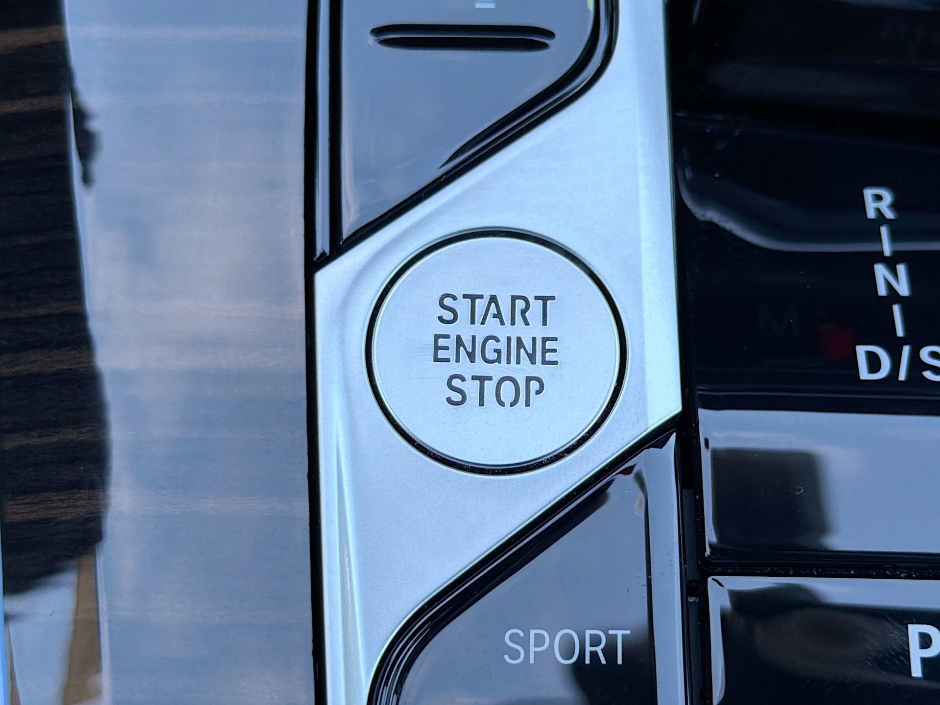 Certified 2024 BMW X5 sDrive40i w/ Premium Package image 38