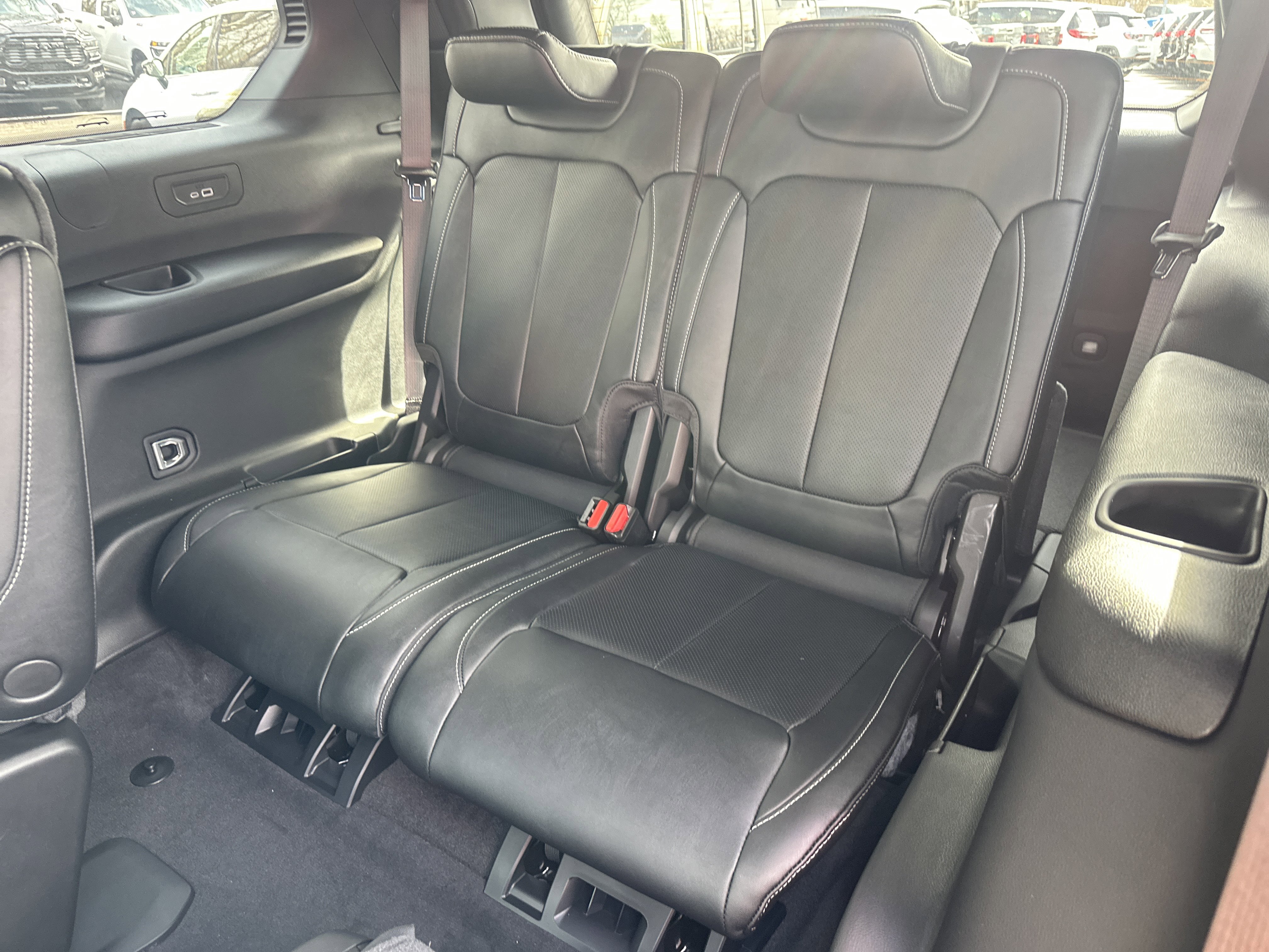 New 2026 Jeep Grand Cherokee L Limited image 27