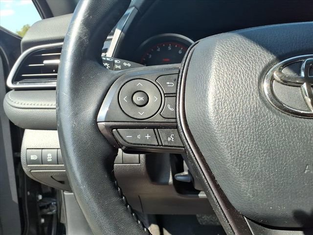 Used 2023 Toyota Camry XSE image 14