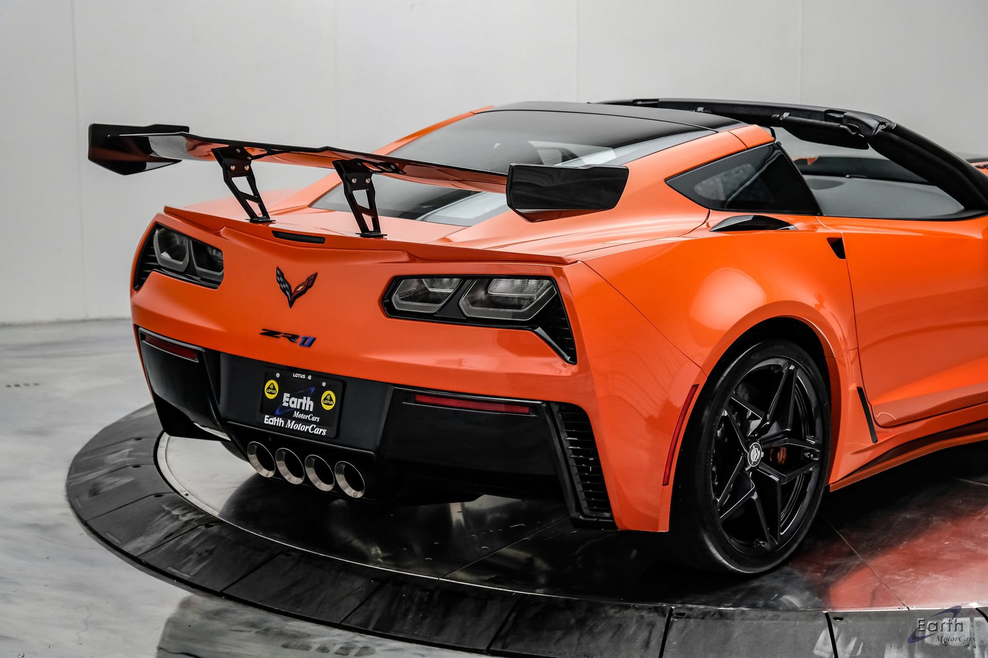 Used 2019 Chevrolet Corvette ZR1 RWD image 25