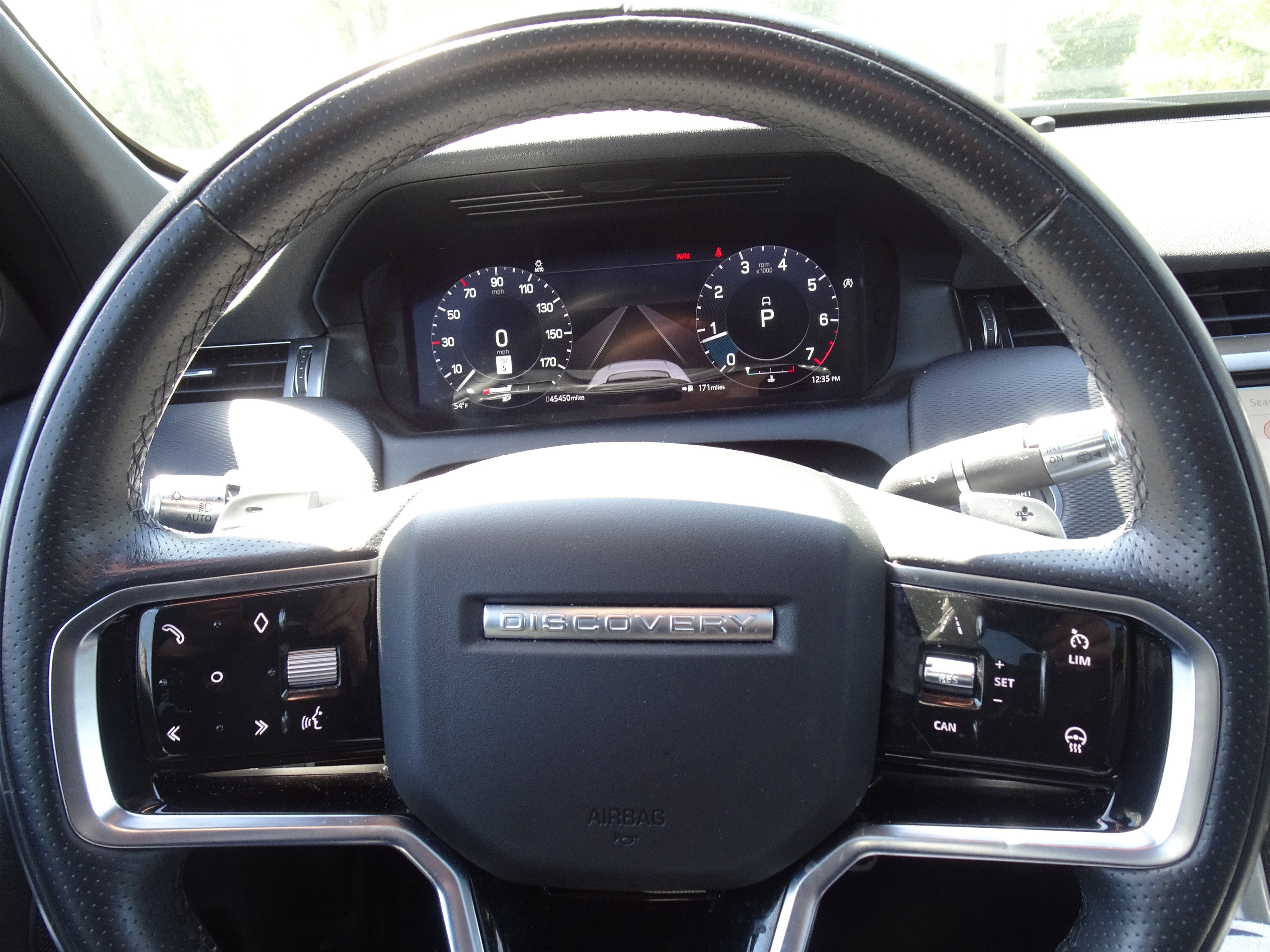 Certified 2022 Land Rover Discovery Sport SE R-Dynamic image 11