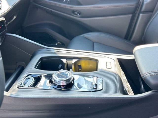 New 2026 Jeep Cherokee Overland image 41