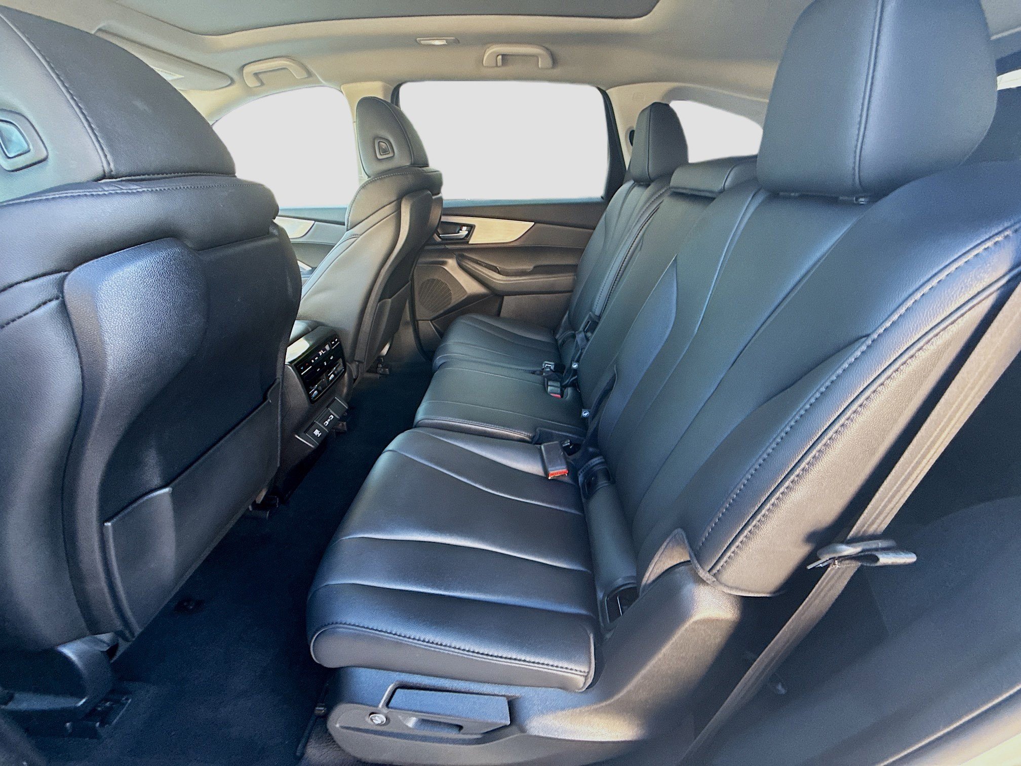 Used 2024 Acura MDX FWD image 23