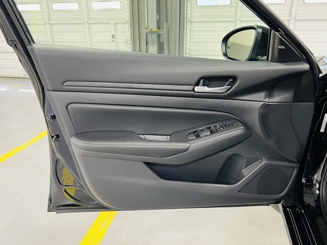 New 2025 Nissan Altima 2.5 SV w/ SV Special Edition Package image 22