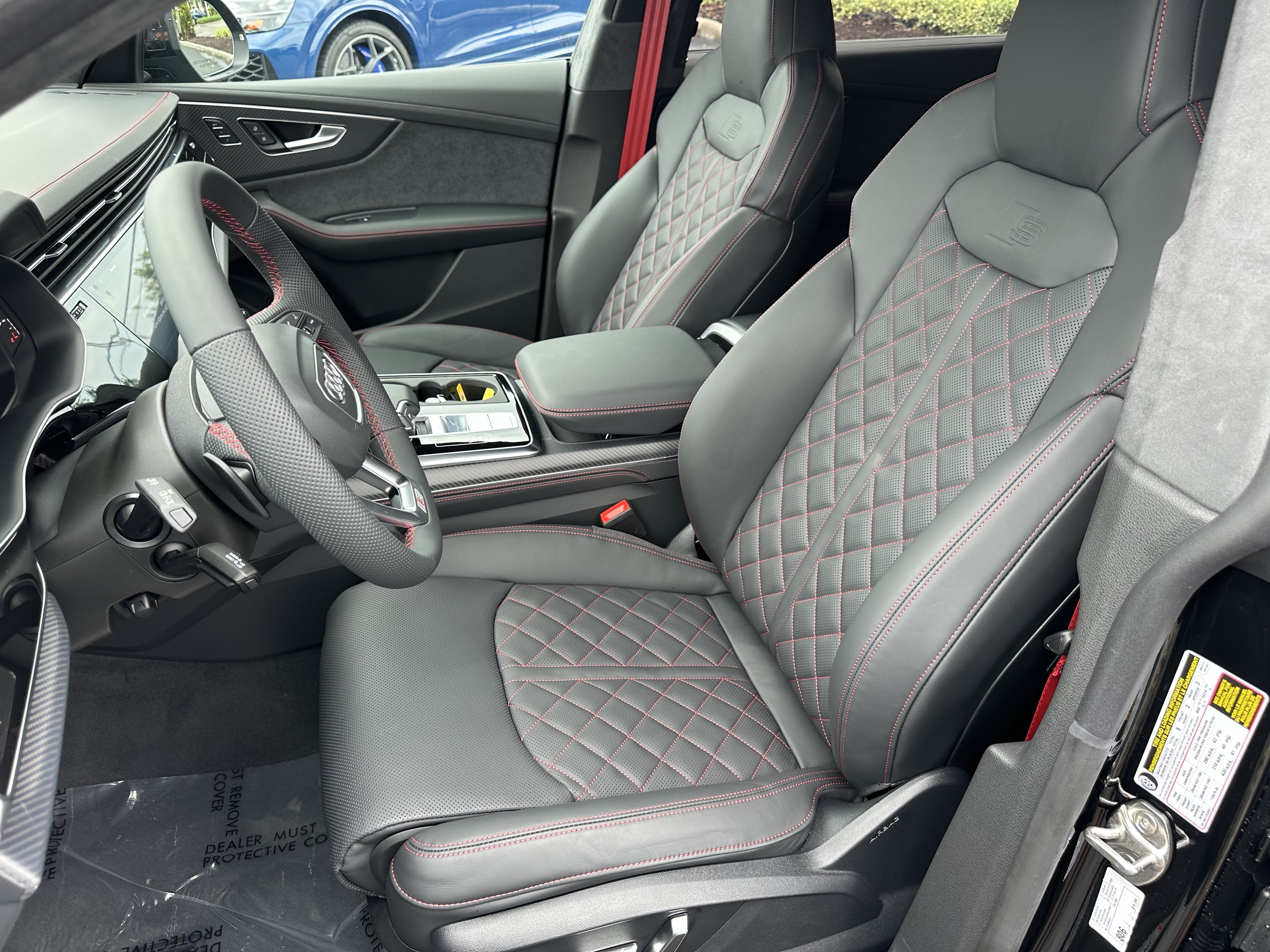 New 2026 Audi SQ8 Prestige AWD/4WD image 17