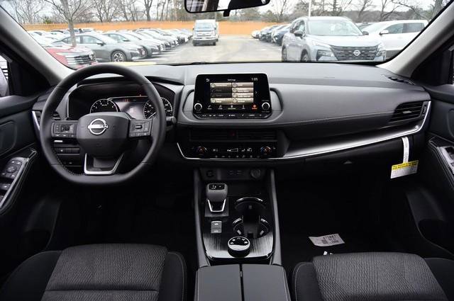 New 2026 Nissan Rogue SV image 8