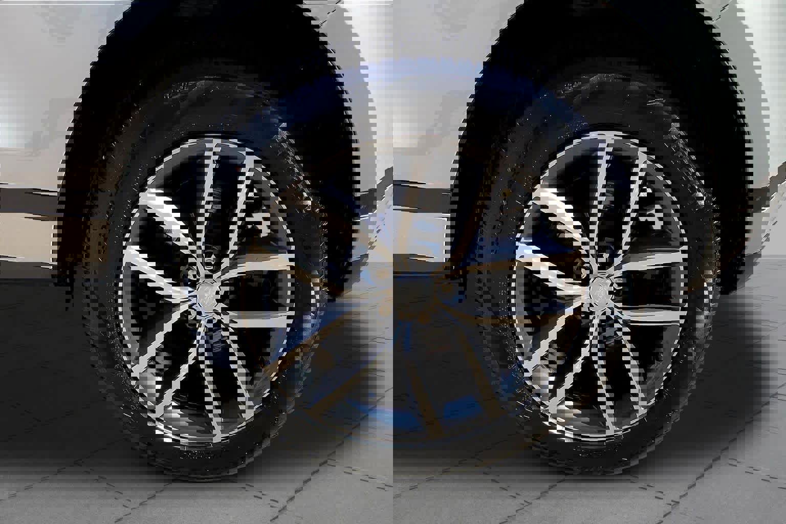 Used 2026 Land Rover Range Rover Evoque S AWD/4WD image 10