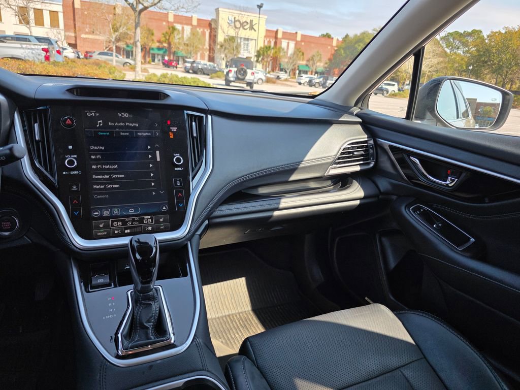 Used 2022 Subaru Outback Limited image 27