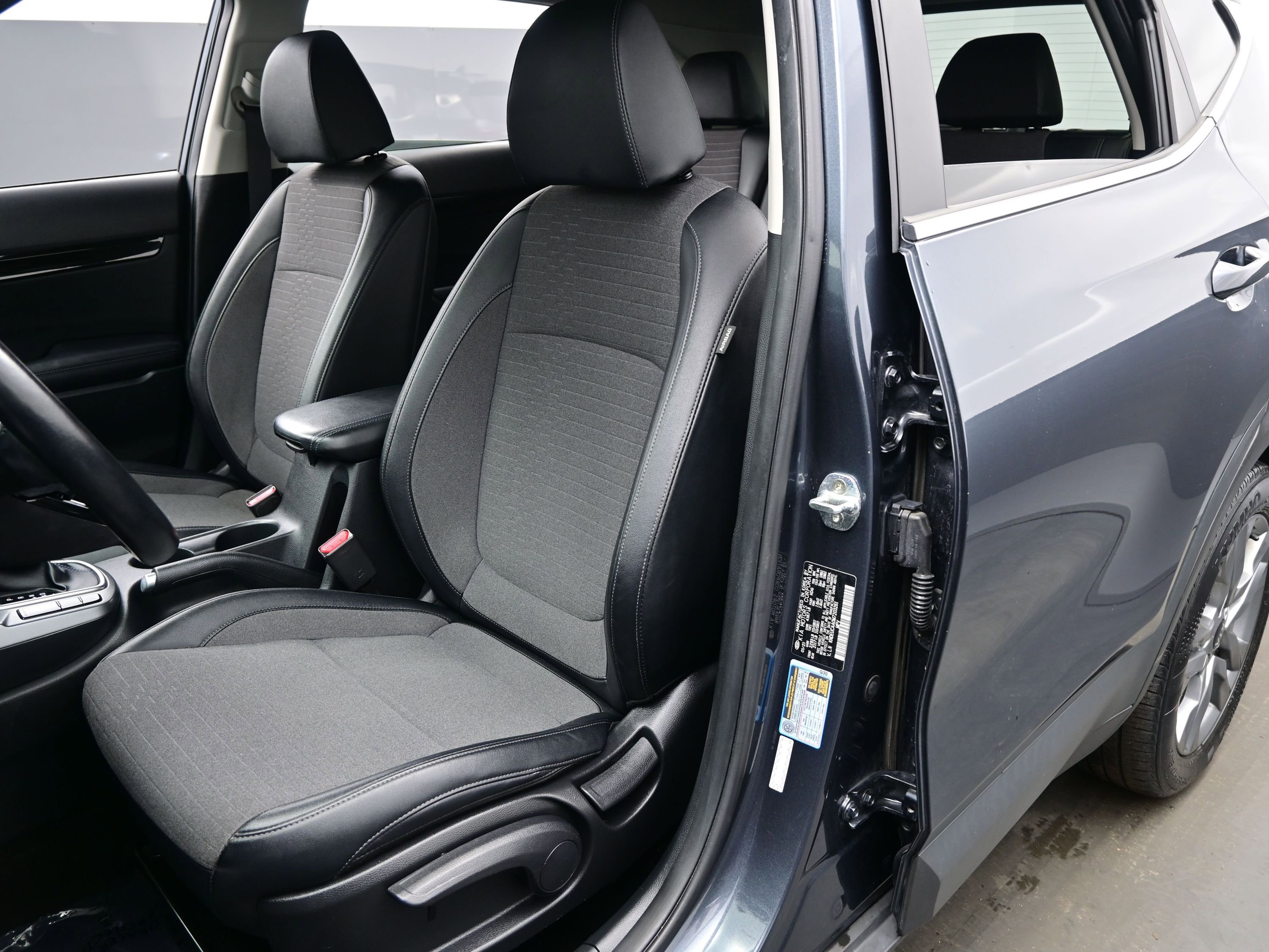Used 2021 Kia Seltos S image 11