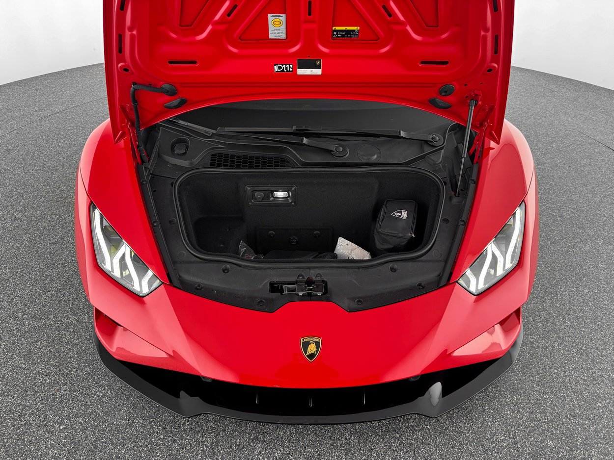 Used 2023 Lamborghini Huracan EVO image 32