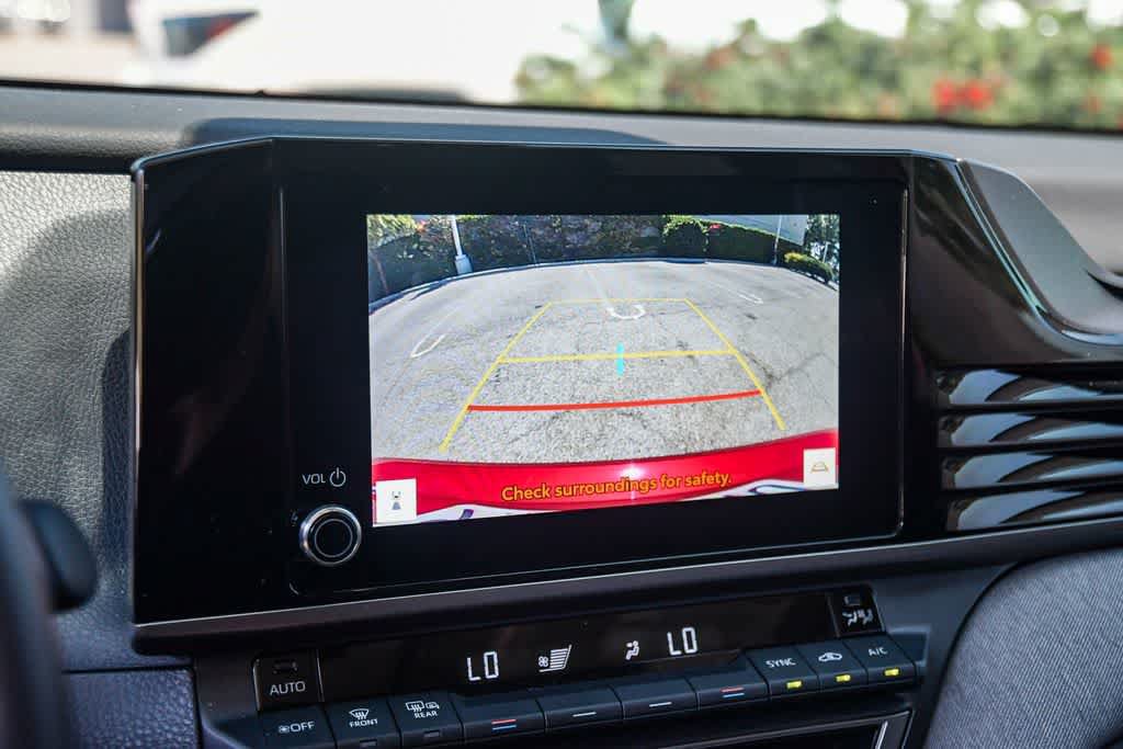 Used 2026 Toyota Camry LE w/ Convenience Package FWD image 23