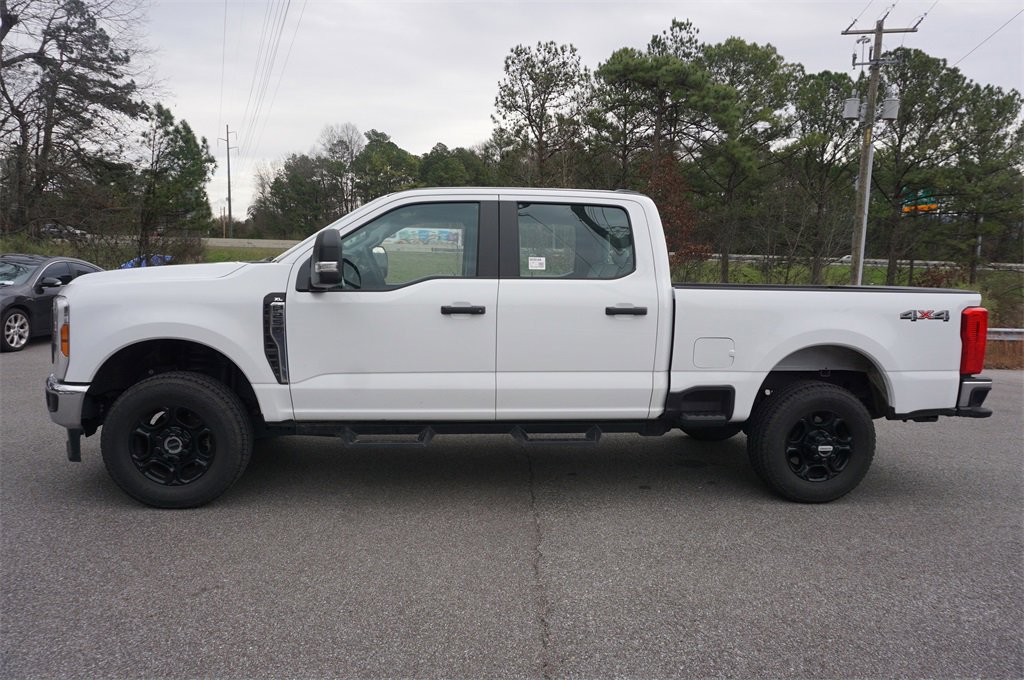 Used 2024 Ford F250 XL w/ XL Chrome Package image 18