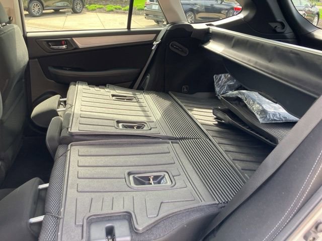 Used 2018 Subaru Outback 2.5i Premium image 36